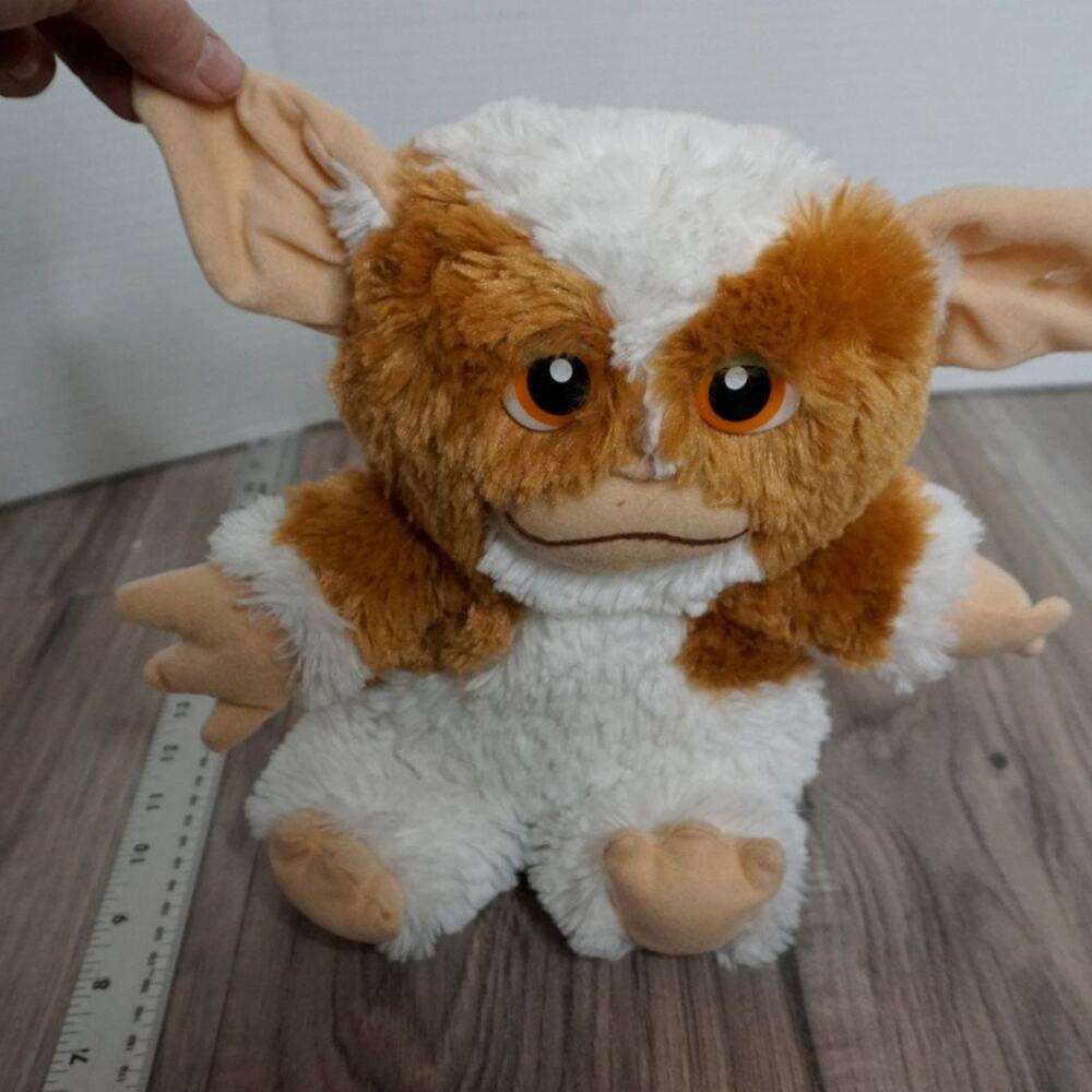 Gizmo plush